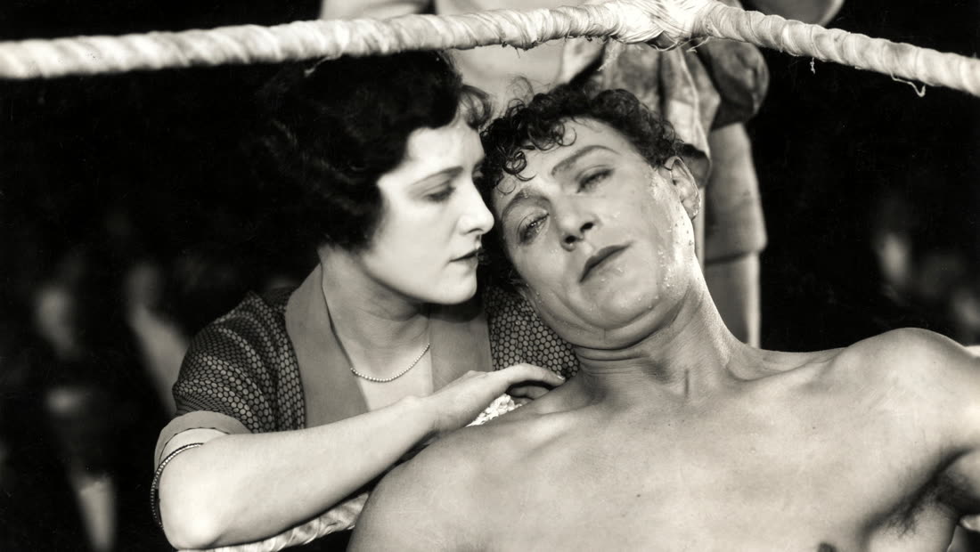 Scene from The Ring (1927)